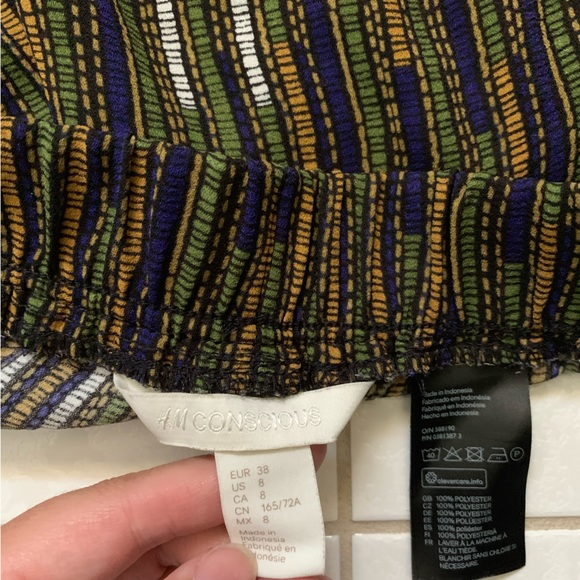 H&M Tribal print shorts - Picture 2 of 3